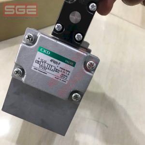 Solenoid-valve-4F620-15A
