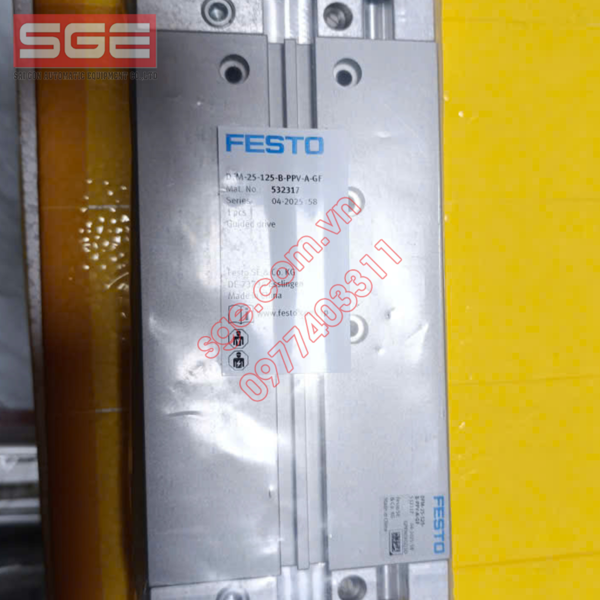 XY LANH Festo DFM-25-125-B-PPV-A-GF 1 Xy lanh Festo DFM-25-125-B-PPV-A-GF